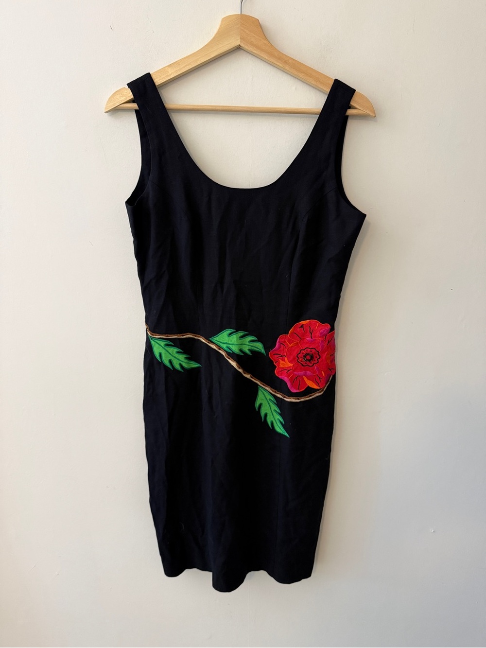 vintage summer Black Sleeveless Dress with Floral Embroidery